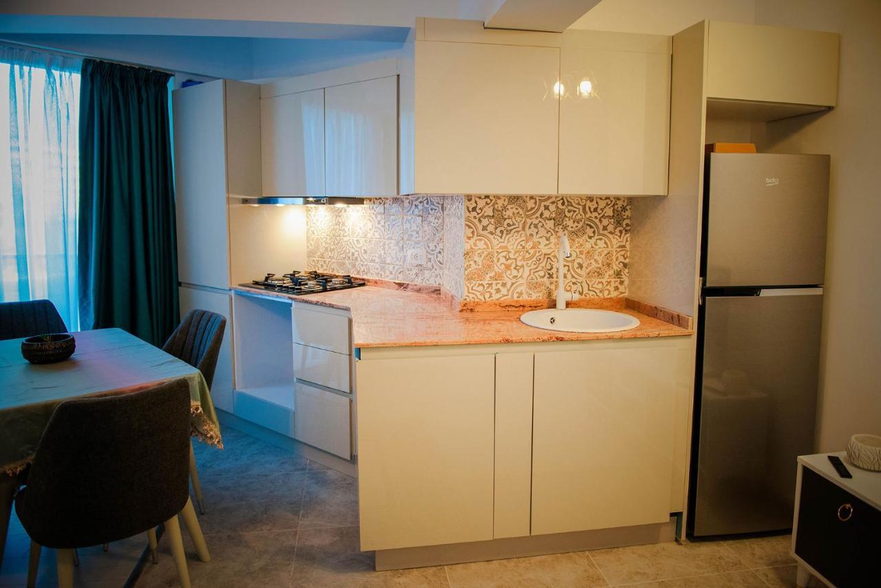 Konak Solid Residence Mamaia Butoaie Exteriör bild