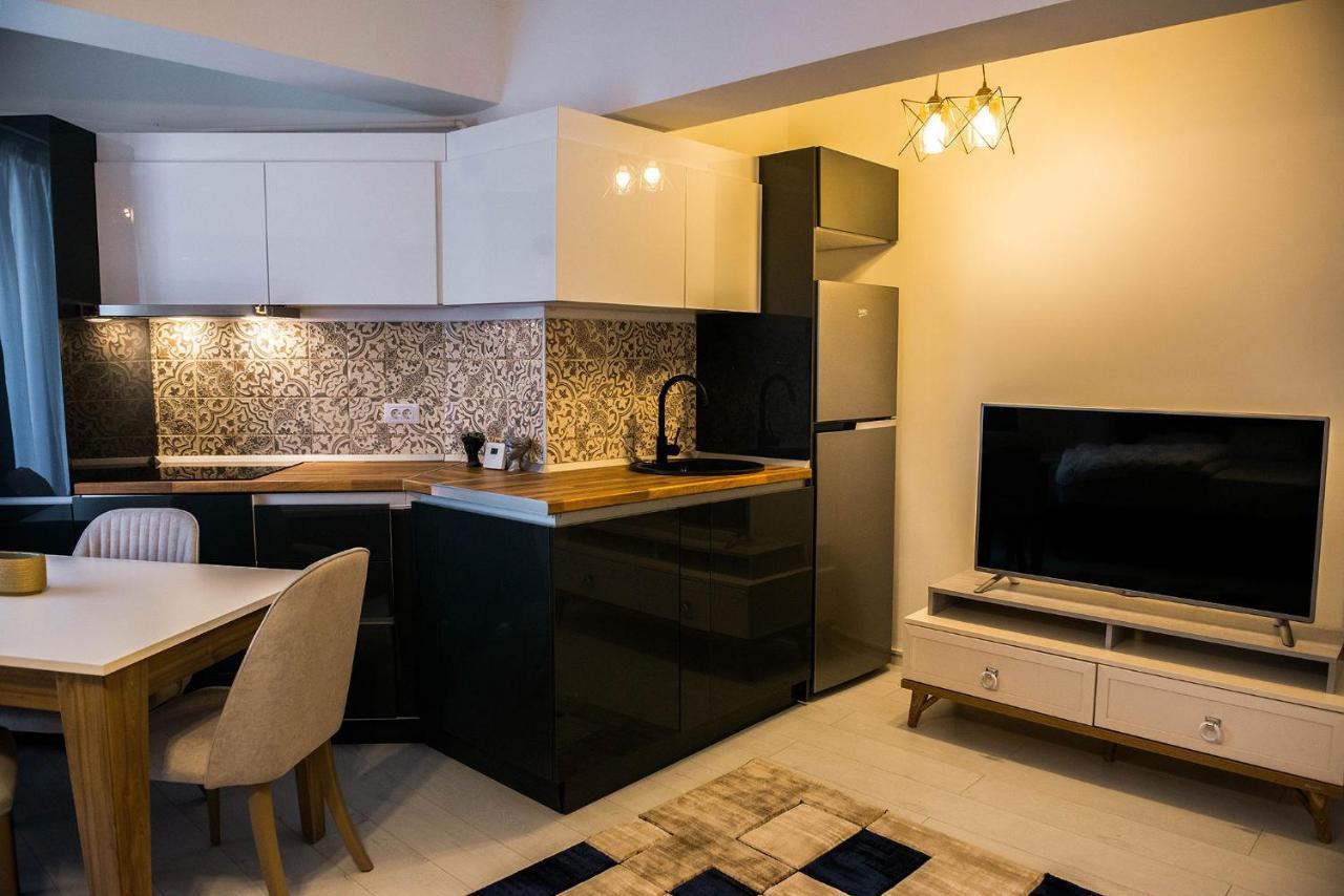 Konak Solid Residence Mamaia Butoaie Exteriör bild