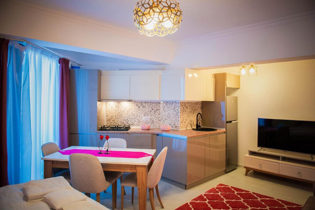 Konak Solid Residence Mamaia Butoaie Exteriör bild